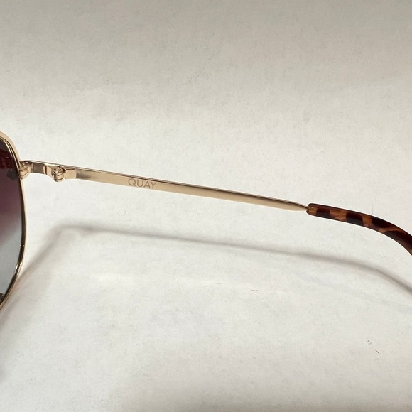 New Quay Australia High Key Micro Sunglasses Polarized Gold Brown Fade - Picture 7 of 8